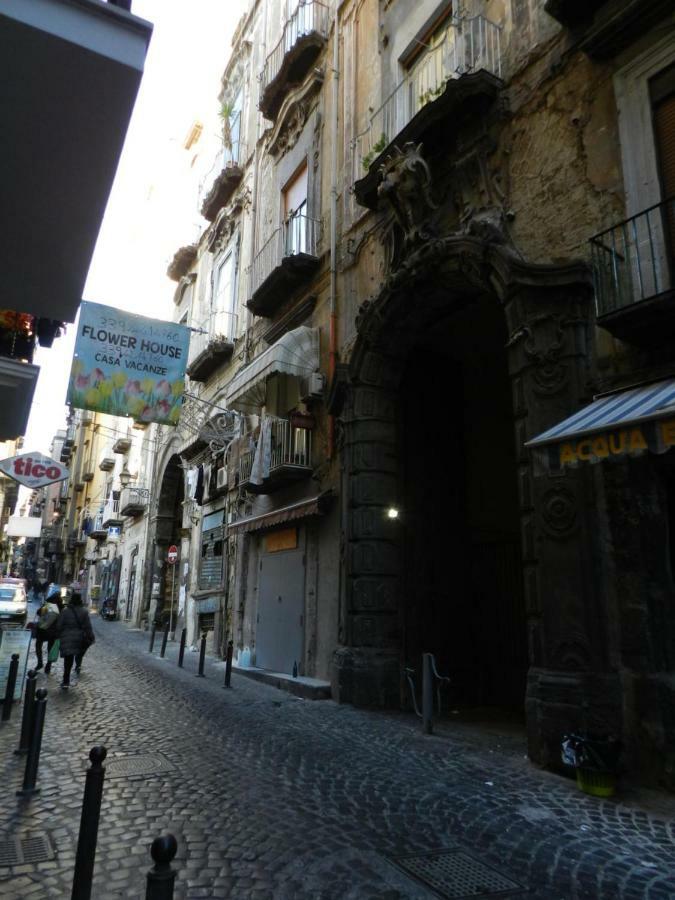 Appartamento Ai Tribunali Napoli Exterior foto