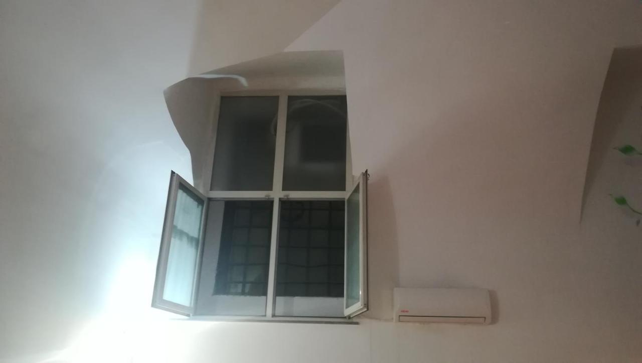 Appartamento Ai Tribunali Napoli Exterior foto